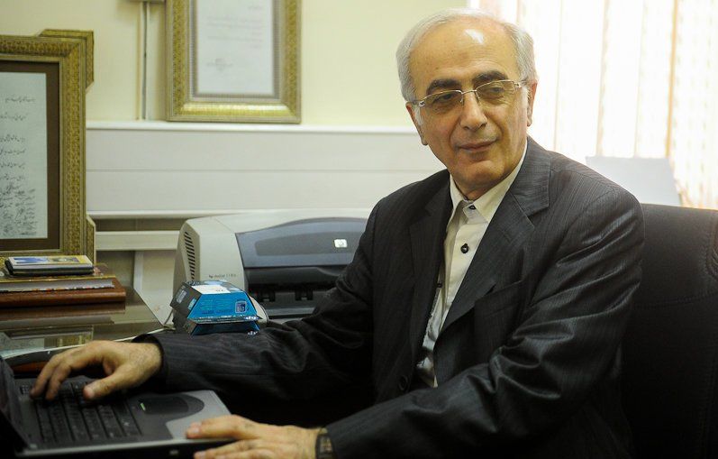 کردبچه: حذف یارانه غیرنیازمندان ریسک بالایی از نظر سیاسی و اجتماعی برای دولت دارد