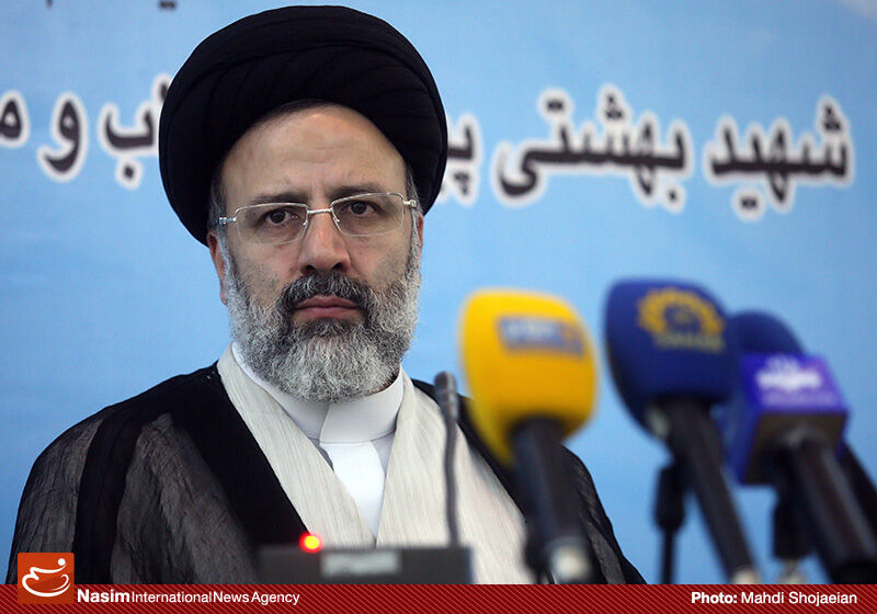 رئیسی: پرونده‌های اقتصادی توسط قضات متخصص اقتصاد رسیدگی می‌شود
