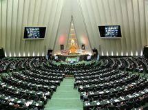 درآمد حاصل از هولوگرام شرکت دخانیات به رد دیون بازنشستگان فولاد اختصاص یافت