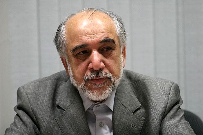 معاون وزیر نفت: بورس پتروشیمی تأثیر نوسان‌های قیمت نفت را خنثی می‌کند