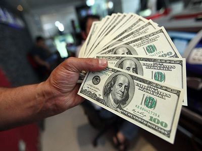 تحلیل یک نماینده مجلس از دلایل کاهش قیمت دلار