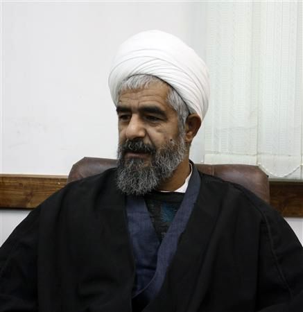 نماینده مردم بافق:  مسئولان وزارت صنعت را به مناظره دعوت میکنم