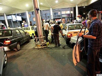 60 لیتر سهمیه بنزین بهار امشب واریز می‌شود
