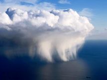 رئیس مرکز ملی باروری ابرها: ابرهای تهران بهاری بوده و مناسب باروری نیست