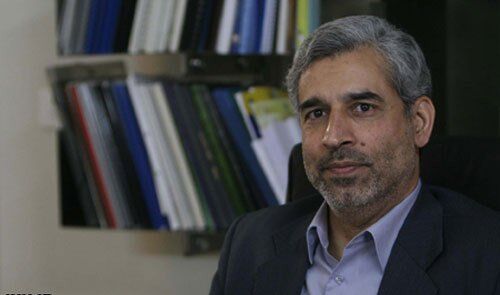 وزیر سابق کشاورزی: اقتصاد مقاومتی عملیاتی شود سال 94 را به راحتی سپری می‌کنیم