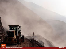 ریزش کوه جاده فشم را مسدود کرد