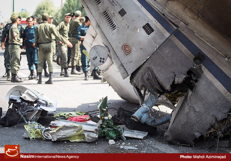 لاهوتی، رئیس سازمان هواپیمایی را به مناظره در رسانه ملی دعوت کرد