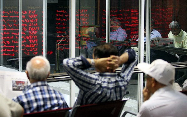 شاخص بورس 331 واحد دیگر ریزش کرد