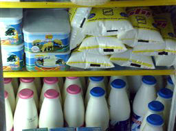 عضو هیأت مدیره فرآورده‌های لبنی:  هیچ شرکت لبنی حق گران کردن محصولاتش را ندارد