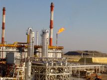 هفت نفر از پرسنل پالایشگاه اراک دچار گازگرفتگی شدند