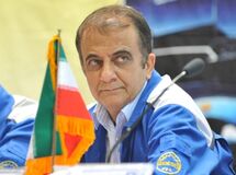 چرا مدیر بزرگترین خودروسازی کشور حضور در ریاست هیات مدیره بانک پارسیان را پنهان می‌کند؟