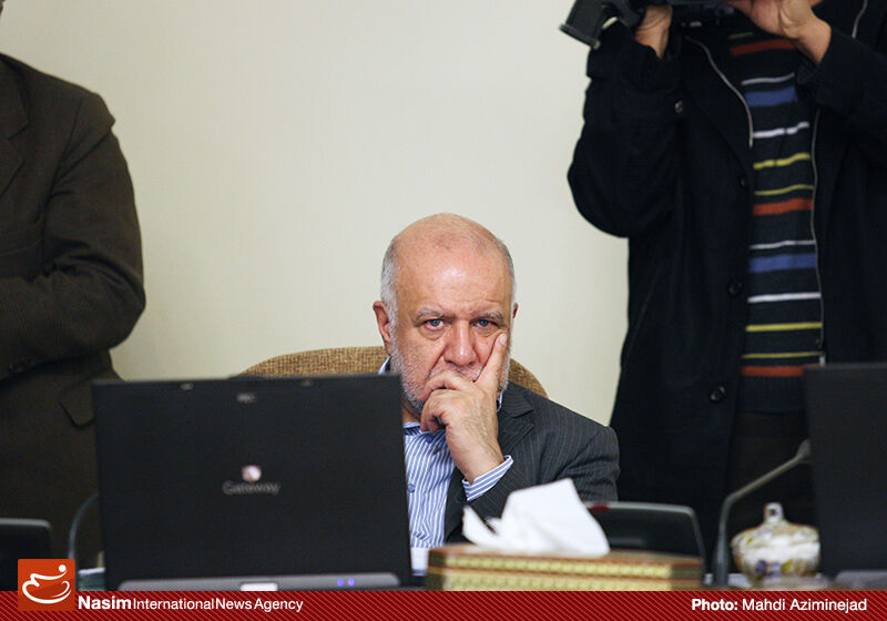 وزیر نفت: صادرات نفت به اندازه جمهوری آذربایجان برای ما قابل قبول نیست