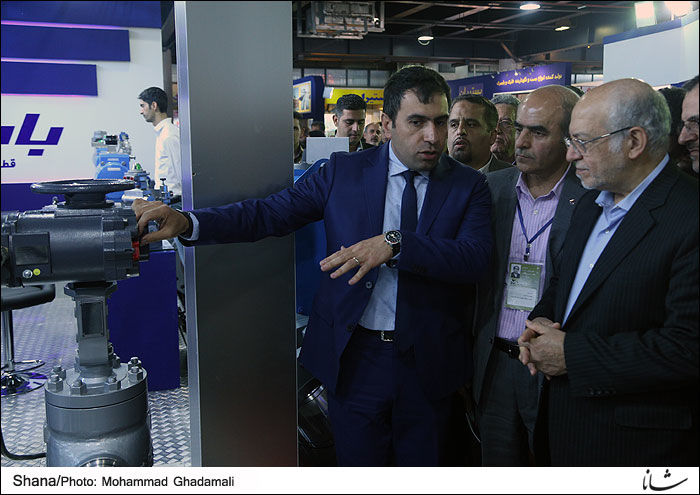 وزیر صنعت: سازندگان داخلی نقش خود را در بازارهای خارجی پررنگ کنند