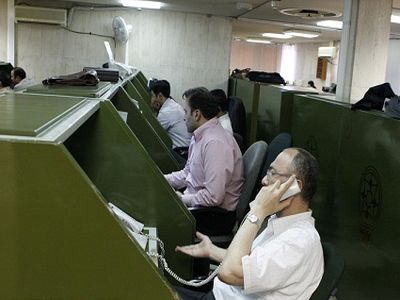 دماسنج بازار سرمایه 17 واحد عقب‌نشینی کرد