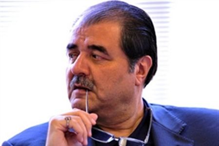 رئیسزاده: بهتر بود روحانی فرد دیگری را به جای نهاوندیان در شورای پول و اعتبار انتخاب میکرد