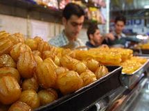 اطلاعیه سازمان ملی استاندارد درخصوص تولید غیرمجاز زولبیا و بامیه