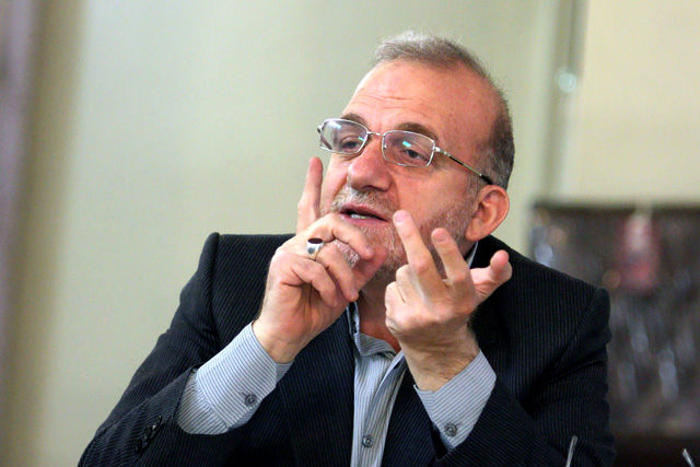 رئیس کمیسیون اصل 44 مجلس:
لایحه سهام عدالت مردادماه به مجلس میرسد