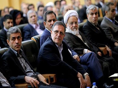 وعده رئیس کل بانک مرکزی درباره دلار به روز پانصد و پنجاهم رسید!