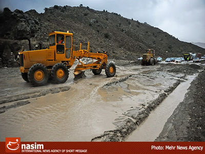 معاون وزیر راه  از محورهای حادثه دیده سیل مازندران بازدید کرد