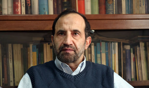 خوش چهره: اشراف باید هزینه اشرافیگری خود را بدهند