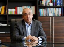 "ارزآوری 700 میلیاردی دولت قبل صرف اشتغال چشم بادامی‌ها شد"