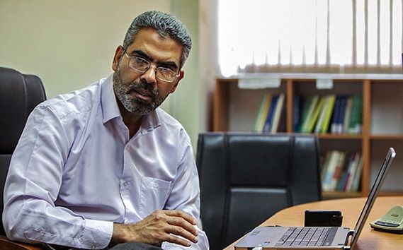 دفاع تمامقد صمصامی از ابلاغیه مالیاتی روحانی: اجرای این قانون سرکشی به حسابهای مردم نیست