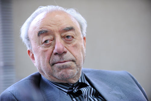 عسگراولادی: روند  افزایش قیمتی و گرانی کالا در سال 95 ادامه دارد