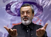 اسکندری: کلانتری باید به  خاطر 13 سال مدیریت غلط بر کشاورزی  محاکمه شود