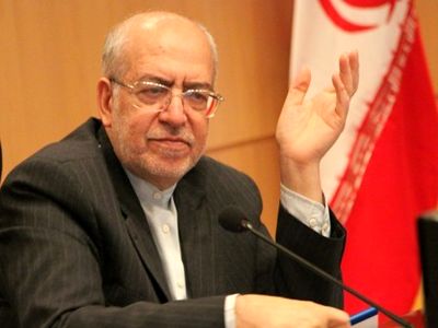وزیر صنعت: نرخ ارز حتی با اجرای برجام هم کاهش نمی‌یابد