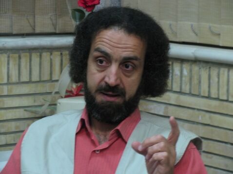 محسن رنانی: دولت فقط بسته خروج از رکود را نوشت، اما امروز هیچ حرفی از آن نمی‌زند