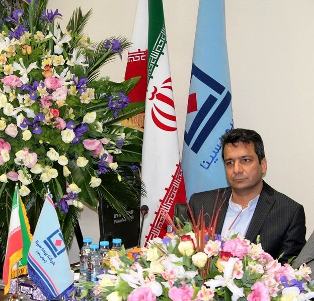 مدیرعامل  شرکت بیمه سینا: مطالبات معوق بیمه "سینا"  تکان نخورد