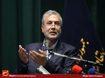 ربیعی: سالی ۸۰۰ هزار متقاضی جدید شغل داریم