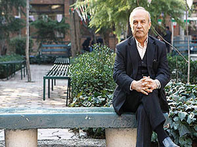 بخشی: دولت برای جلوگیری از تورم ناشی از سیاست‌‌های انبساطی جدید، چاره اندیشی کند