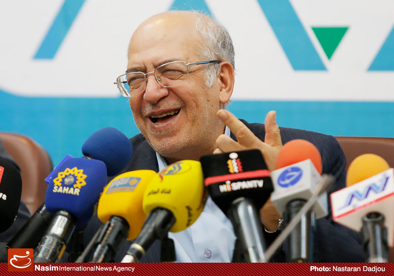 نعمتزاده: با کاهش سپرده قانونی بانکها نزد بانک مرکزی 30 هزار میلیارد تومان آزاد میشود