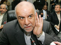 زنگنه در پاسخ به ب.ز: چقدر داری که ٢ میلیارد یورو برایت پول خرد حساب می شود؟