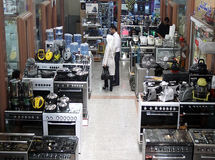 مدیرکل صنایع وزارت صنعت: وام 10 میلیونی خرید کالا فقط به حقوق بگیران دولت پرداخت می‌شود