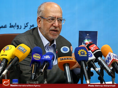 نعمت‌‌زاده: به دنبال انعقاد قرارداد با شرکت خودروسازی فیات هستیم