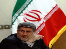معاون حجتی: دولت نباید برای تک‌نرخی‌کردن ارز نگاه به بالا داشته باشد