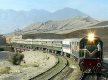 مدیرکل سرمایه‌گذاری راه‌آهن:۱۲۱ طرح  وزارت راه  به سرمایه‌گذاران ایتالیایی   عرضه می‌شود