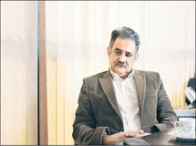 دولت پزشکیان تفاوت خاصی با دولت‌های قبل در حوزه اقتصادی ندارد