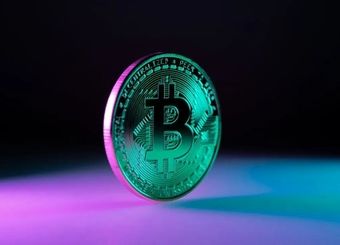 قیمت بیت کوین امروز یکشنبه ۲۷ مهرماه ۱۴۰۴