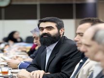 توان مردم برای خرید محصولات رایانه‌ای جدید کاهش یافته و تقاضای تعمیر بیشتر شده