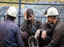 مشکلات کارگران ساختمانی در حوزه معیشت، بیمه و مسکن حل‌ شود
