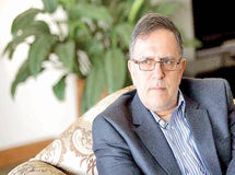 سیف: تا زمانی که چرخه روزمرگی شکسته نشود، مشکلات اقتصادی انباشته تر خواهد شد

