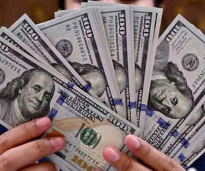 قیمت دلار امروز سه شنبه 3 شهریور 1405