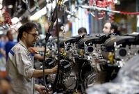خبر مهم برای کارگران / بازنگری در حداقل مزد کارگری سال آینده انجام شود