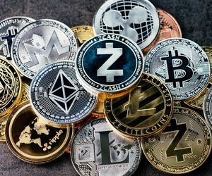 قیمت ارز‌های دیجیتال امروز شنبه ۱۷ آبان ۱۴۰۴/ بررسی وضعیت بازار‌های داخلی و خارجی
