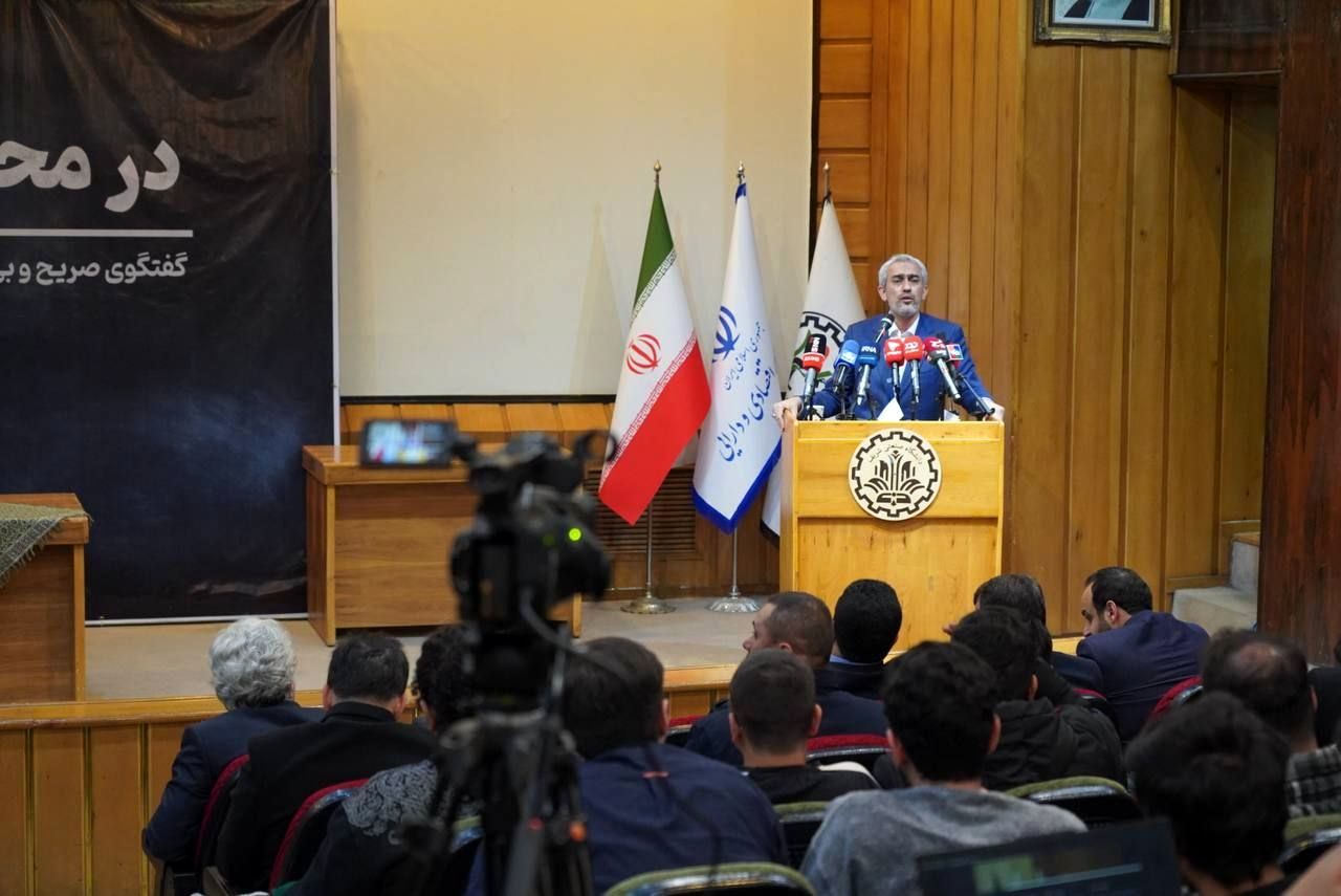 واکنش‌ها به سخنرانی پرحاشیه وزیر اقتصاد