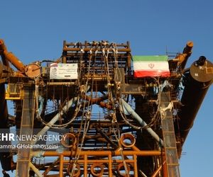 ثبت رکوردهای جدید تولید نفت و گاز در شرایط تحریم و جنگ
