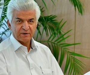 رقابت به جای قیمت‌گذاری؛ نسخه خصوصی‌سازی خودروسازان